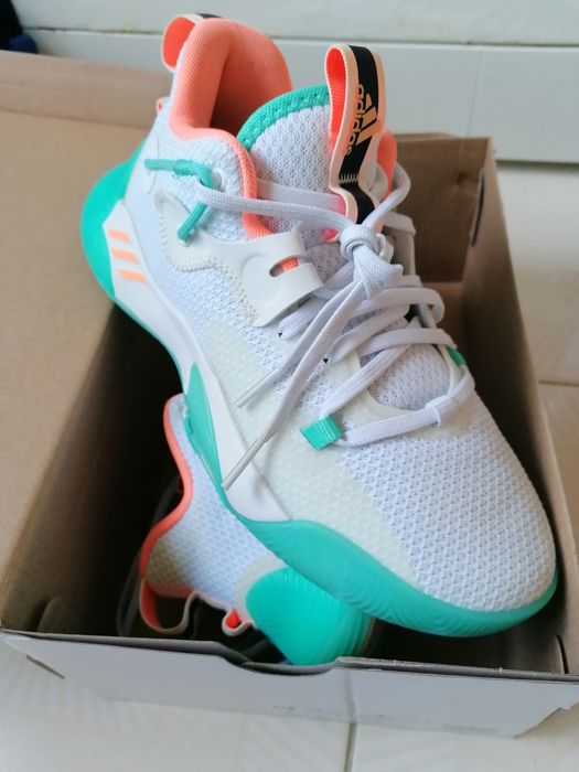 Adidas Harden  tam37,5