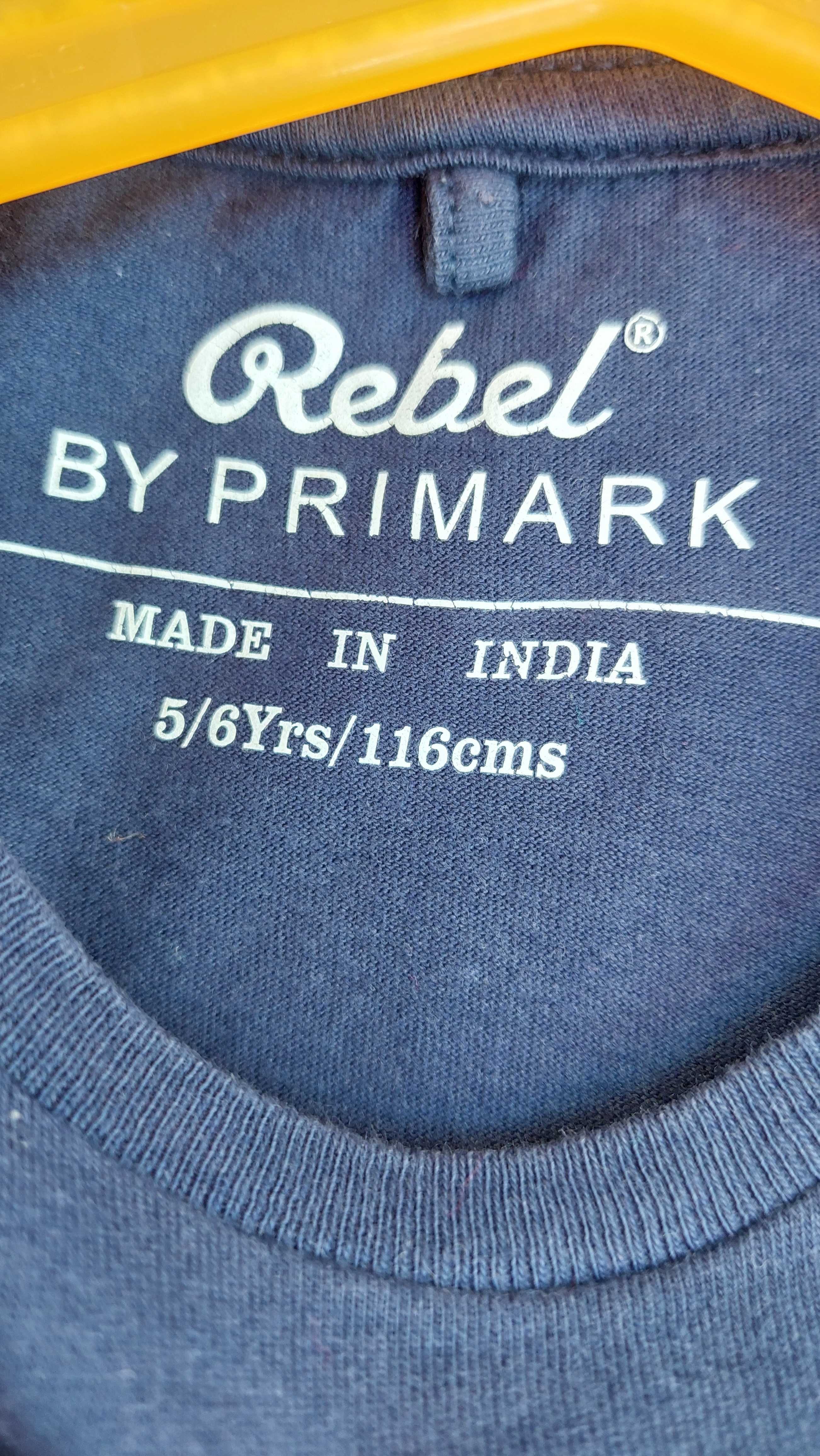 T-shirts criança 5/6 anos