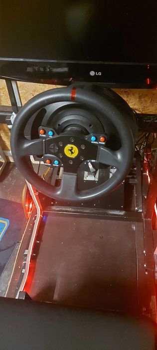 Volante thrustmaster t300 +volante ferrari f1