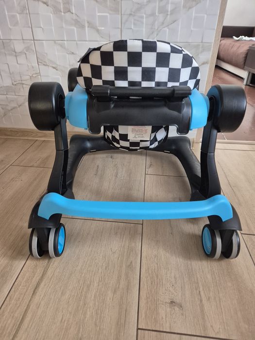 Chodzik 4w1 wyścigówka