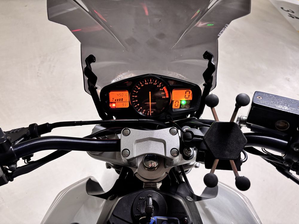 Suzuki GSR 600 98KM