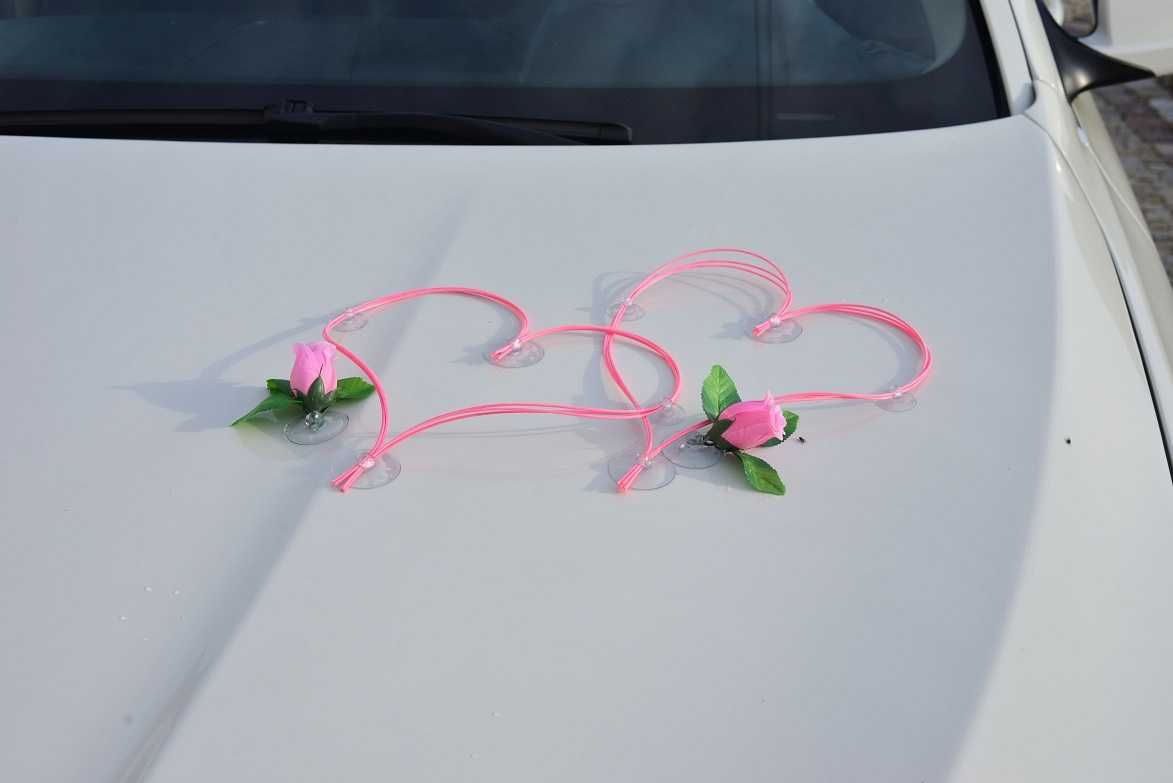 Dekoracja na samochód z pięknych róż.Ozdoba Dekoracje 266