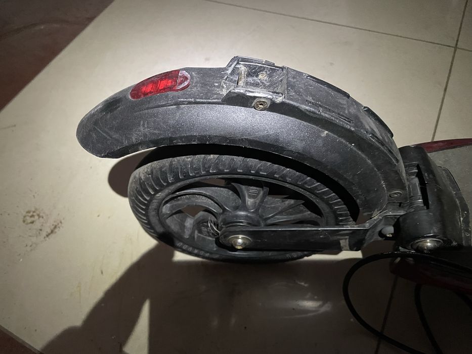 Электрический самокат Beaster Scooter