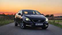 Volvo V40 Volvo V40 D3 2.0 150KM | 2015 | Bezwypadkowy | Kamera | Navi | LED