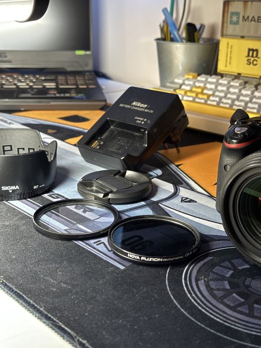 Nikon D5100+Sigma 30mm f/1.4 Japan Gold + Nikon 18-55+akcesoria