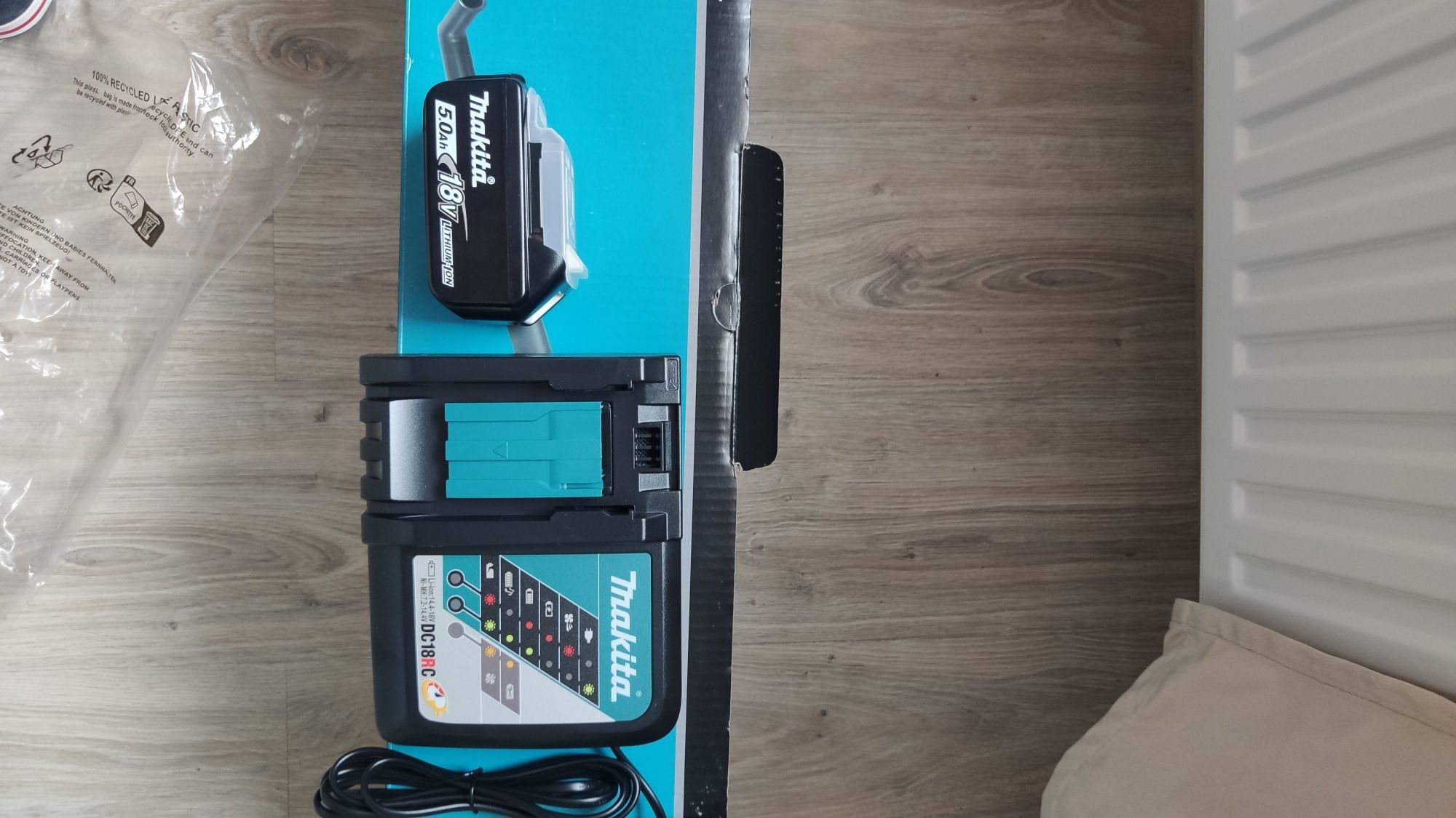 Ładowarka Makita DC18RC  plus  Bateria 18V 5A  Li-ionBL1850 oryginalne