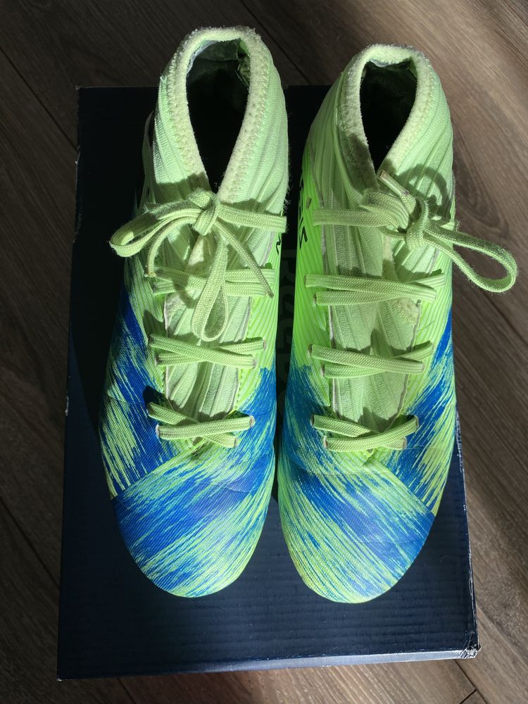 Копки adidas nemezis