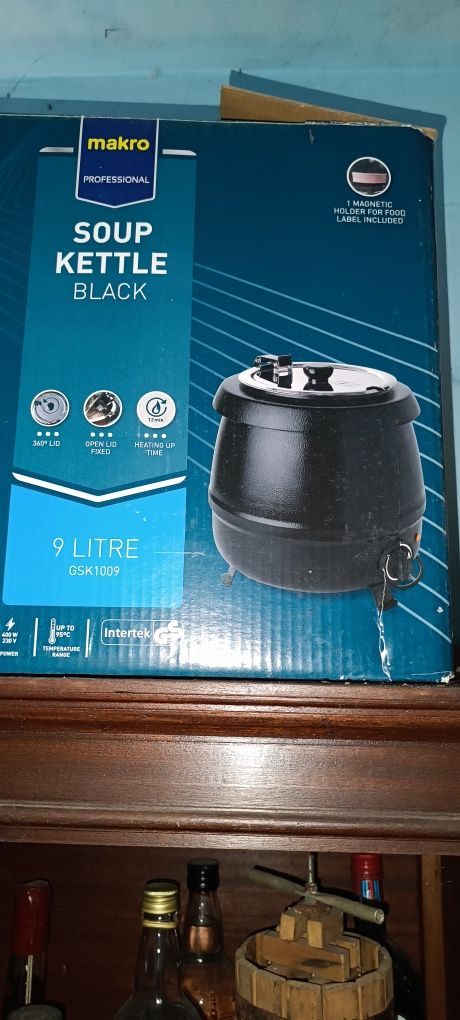 Panela para sopas, ideal para buffet, completamente nova
1 - Nova
1 -