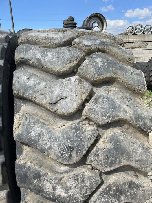 Шини Brigestone 29.5R25