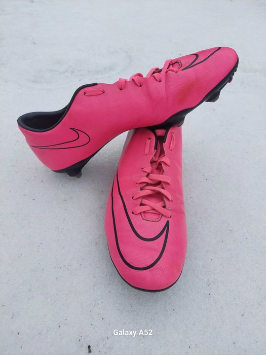 Продам бутси не дорого