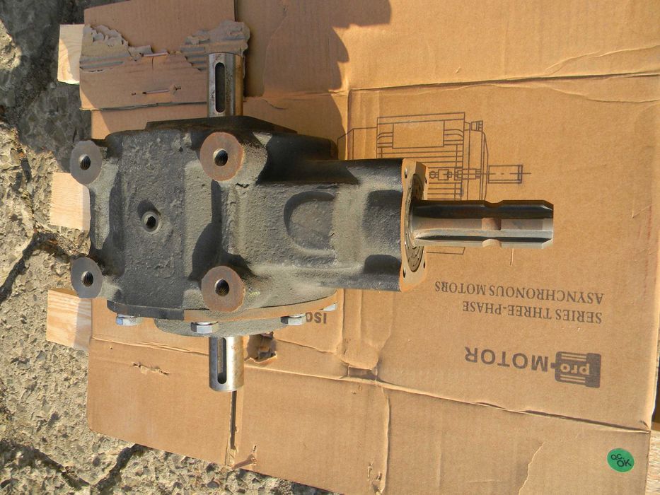 przekładnia skrzynia kopaczki krukowiak PRK-090-02.KK1.L/P 1.93:1