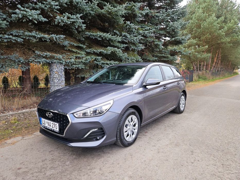 Hyundai I30 LED_2018_1.4_bezwypadkowy_niski_przebieg_z_Niemiec_Serwisy