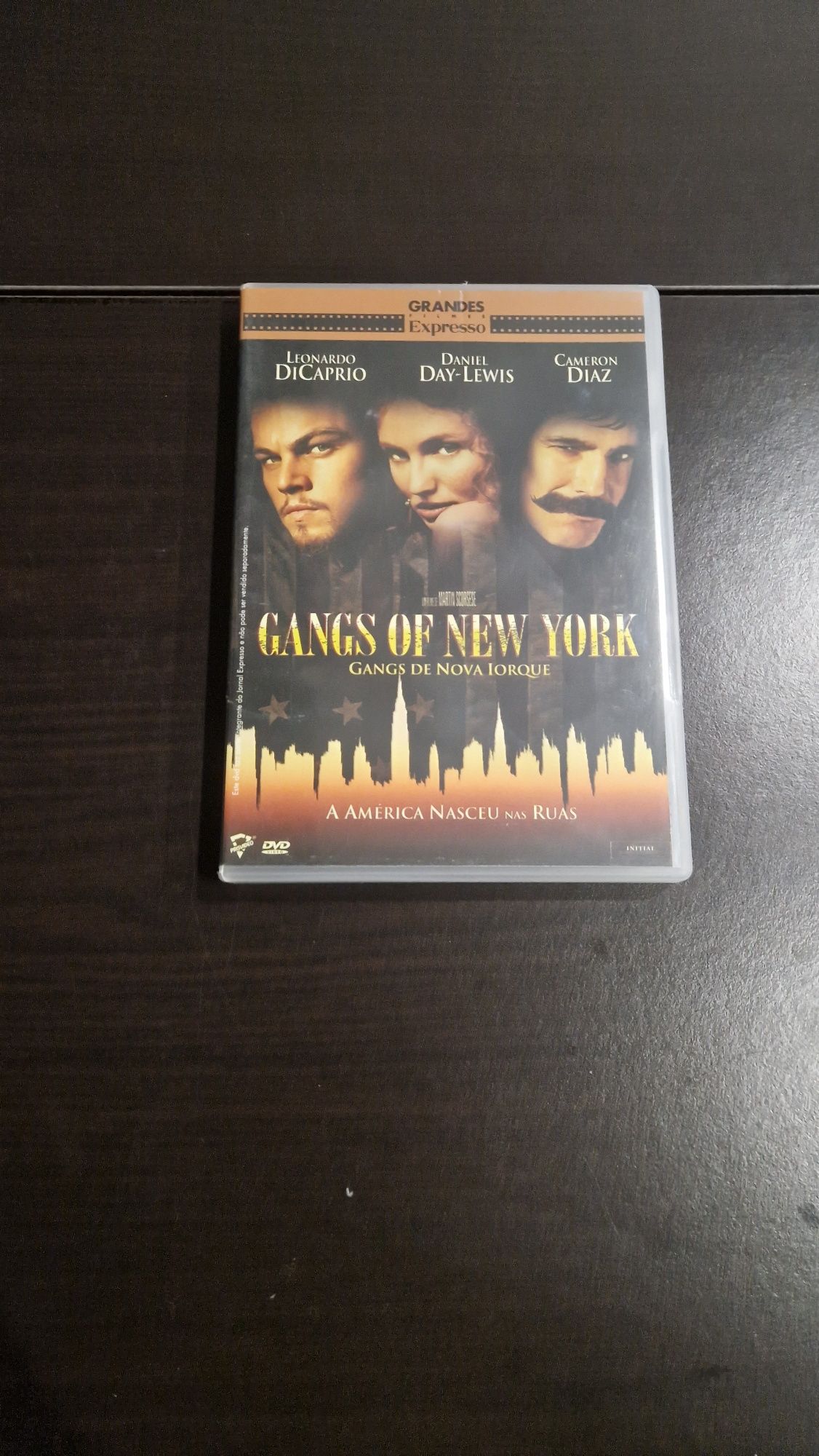 DVD "Gangs of New York" com Leonardo Dicaprio