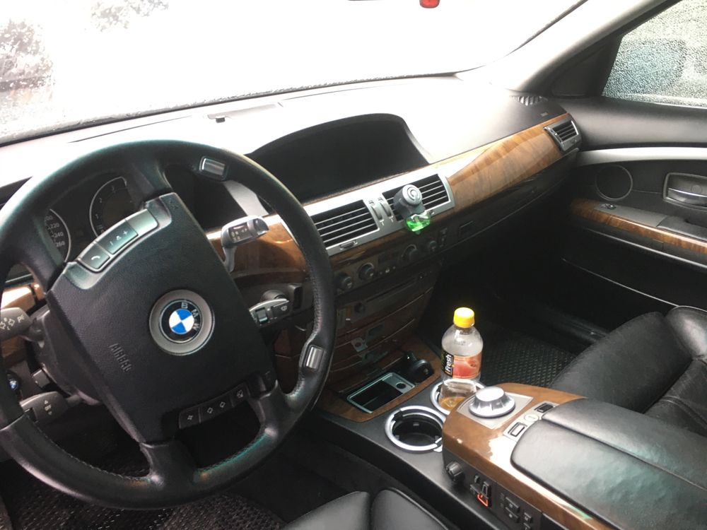 Продам BMW 7 2002р. 5200$