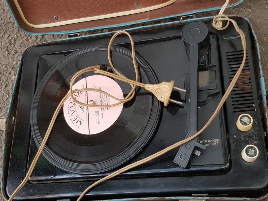 Электрофон "Юность 301"