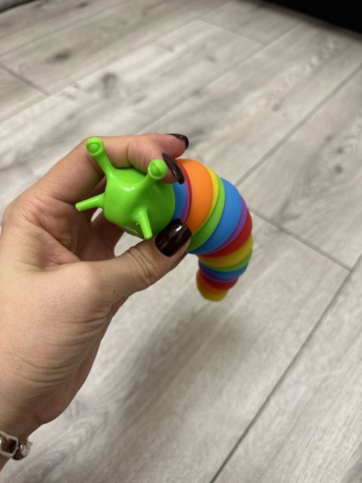 Іграшка антистрес гусениця стріскачка гнучка,купити іграшку антистрес