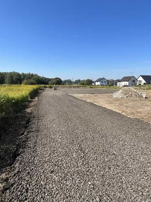 Izolacje fundamentów drenaże zbiorniki drogi podbudowy usługi koparka