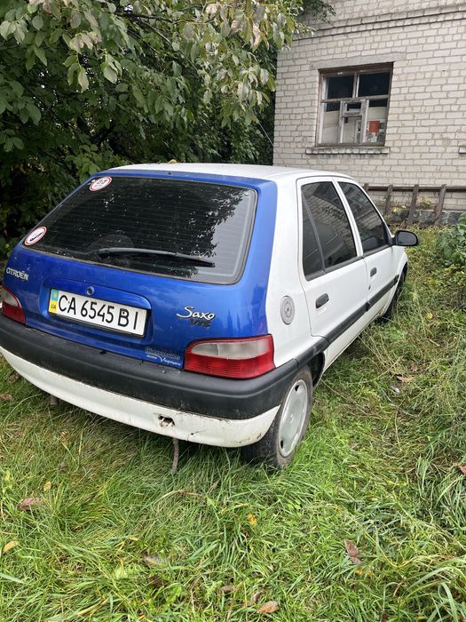 Citroen saxo.