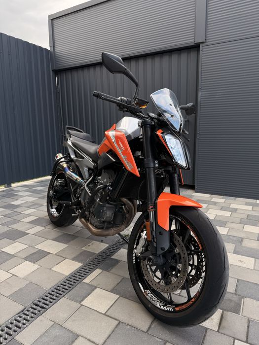 Мотоцикл KTM 790 Duke