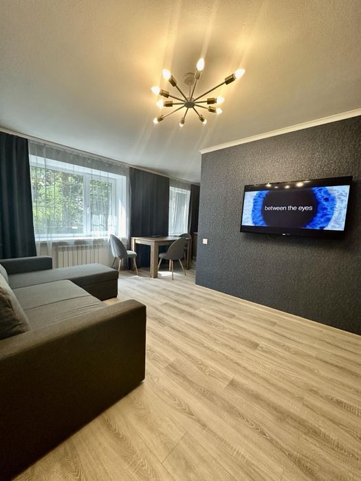 Подобово квартира 2-КІМН Центральний р-н  на Савченко