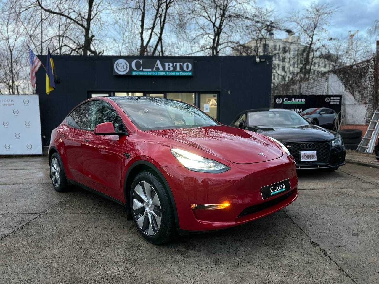 Tesla Model Y купити за 730 дол/міс