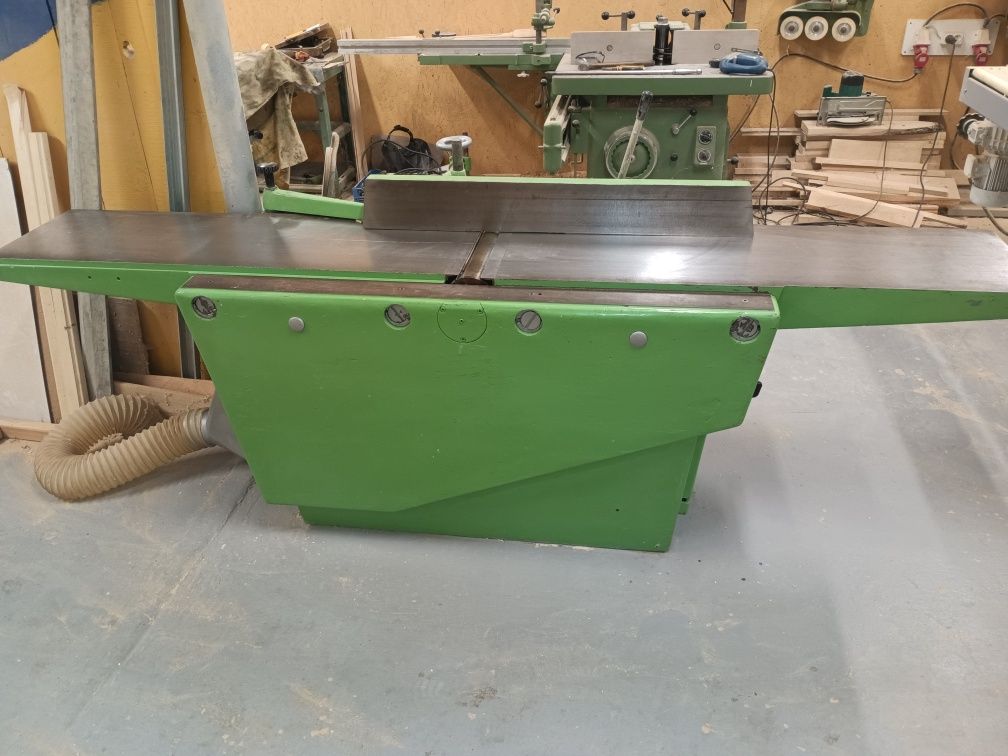 Станок фугувальний Linvicta P400