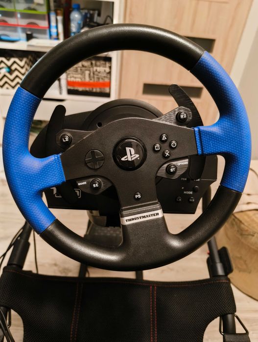 Kierownica Thrustmaster t150+ stojak (opis)