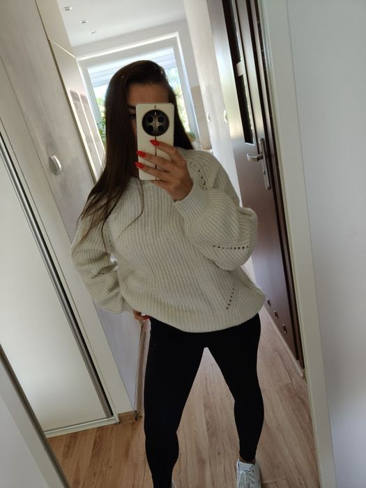 Biały ciepły sweter gruby xl L