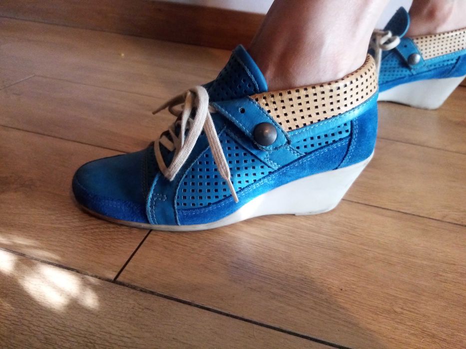 Sapatilha em Pele nº 35