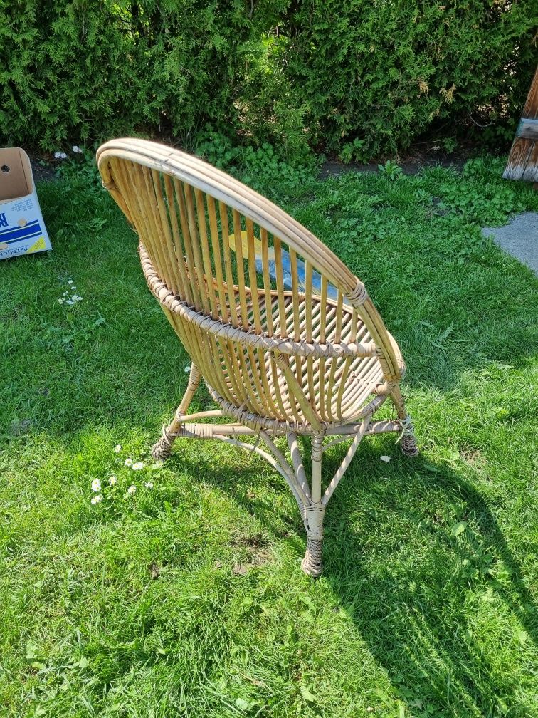 Krzesła ogrodowe
