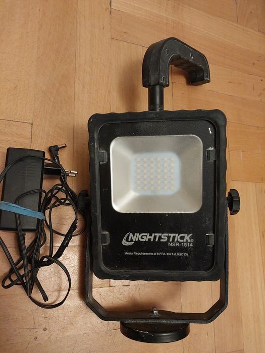 Lampa led Nightstick nsr 1514