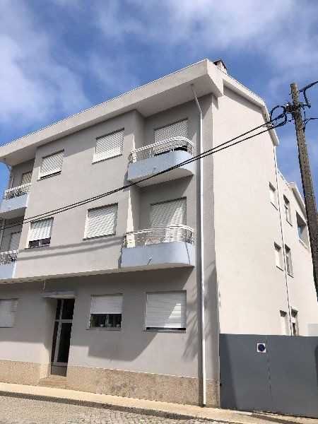 Apartamento T2 na Rua da Arroteia