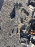 Балка Toyota Corolla Auris Prius передний брус под радиаторами