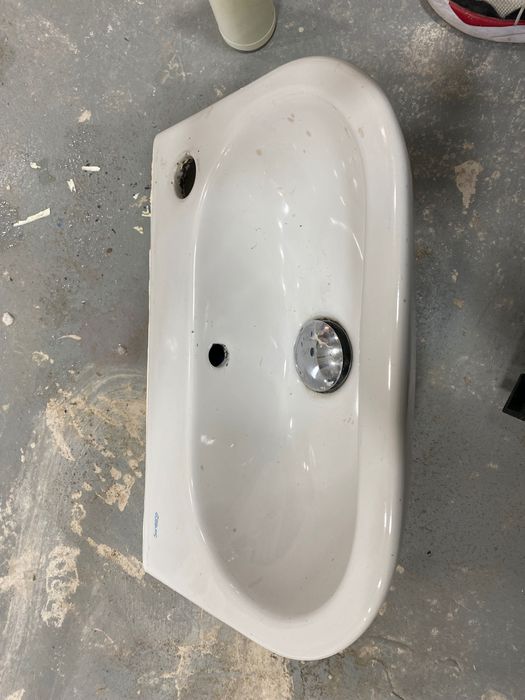 Lavatório pia parede