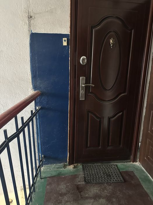 Продам двухкомнатную квартиру Запорожская Е-видновлення