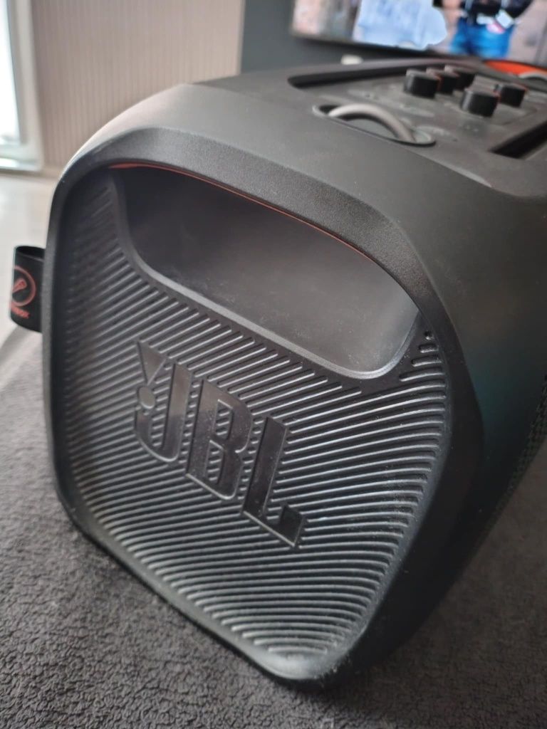 Głośnik JBL partybox on the go