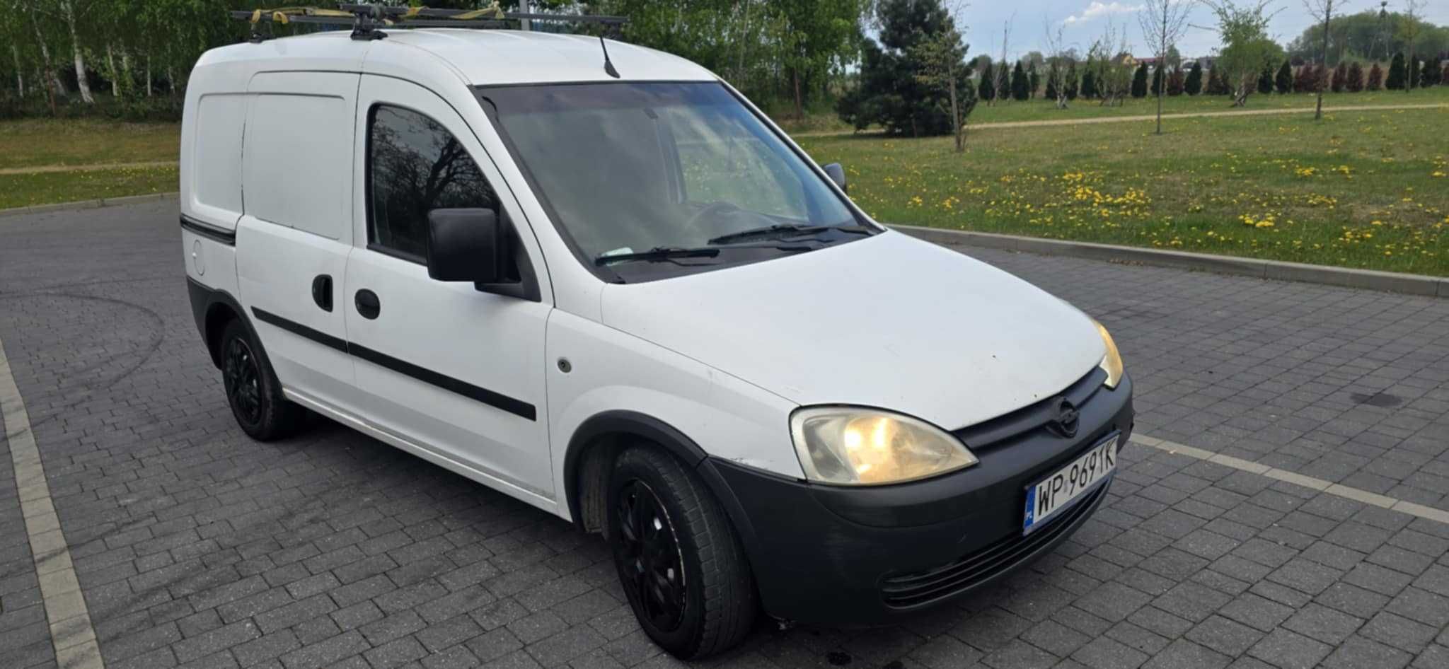 Opel Combo 1.3 diesel 2006r VAT-1 wbity w dowód