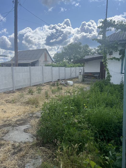 Продам будинок Крюків , вул. Пілотів, район зупинки та ринку