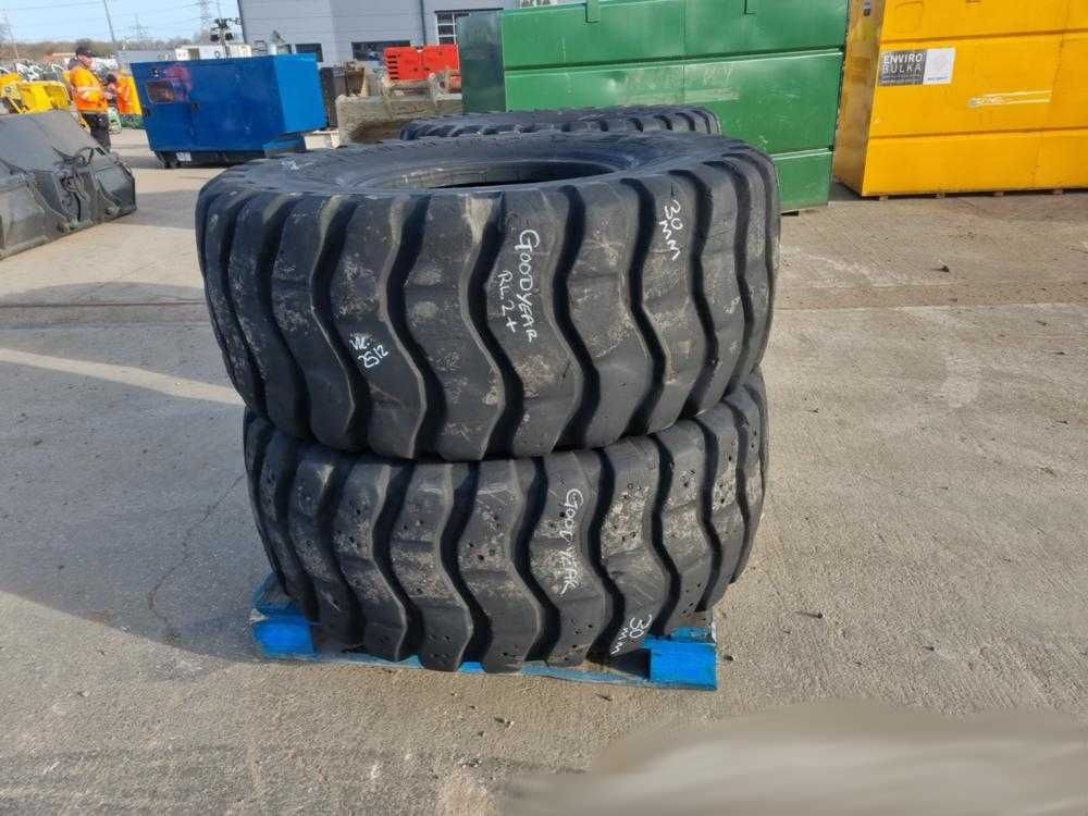 Opona Goodyear 20.5R25