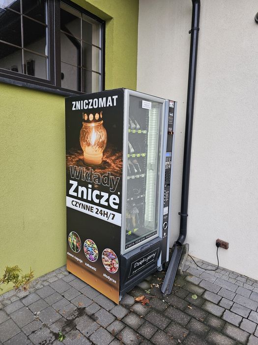Vending maszyna vendingowa zniczomat