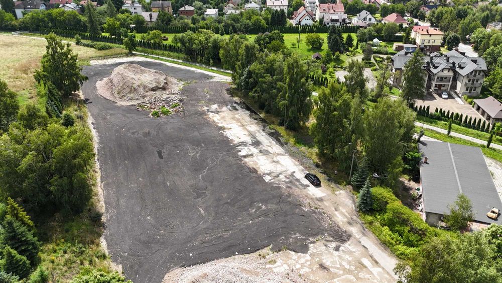 Plac ok 1 ha Krzeszowice, np pod parking aut ciężarowych lub inne