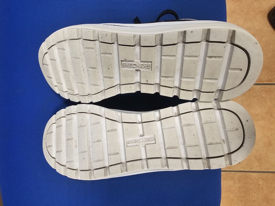 Buty damskie Skechers 37 oryginal stan bardzo dobry