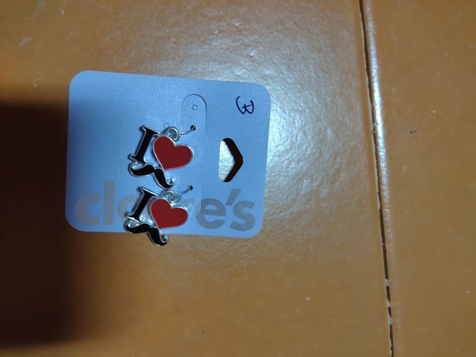 Colar + brincos com bigode francês (novos)- Claire's