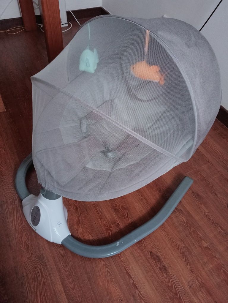 Baloiço para bebé Mobiclinic