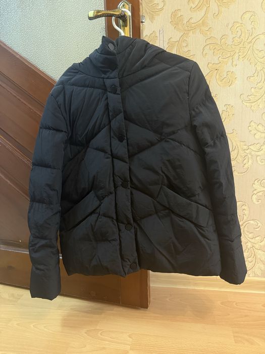 Жіночка осіння куртка