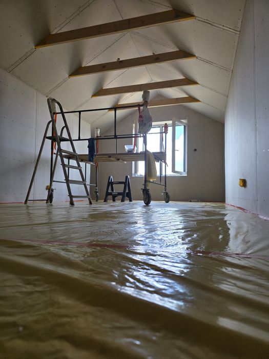 Adaptacje Strychów / Wykończenia Poddaszy. Remonty- montaż płyt - G-K.