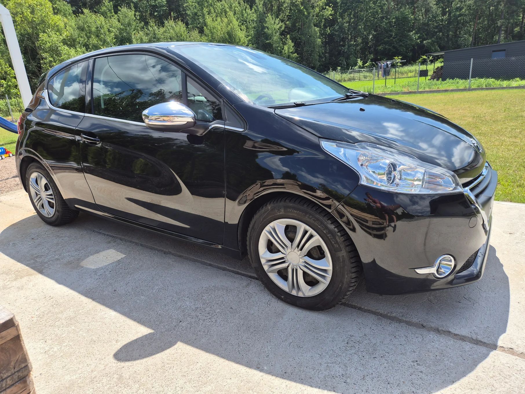 Peugeot 208 Peugeot 208 1.6 e-HDi Allure STT- bez adblue!