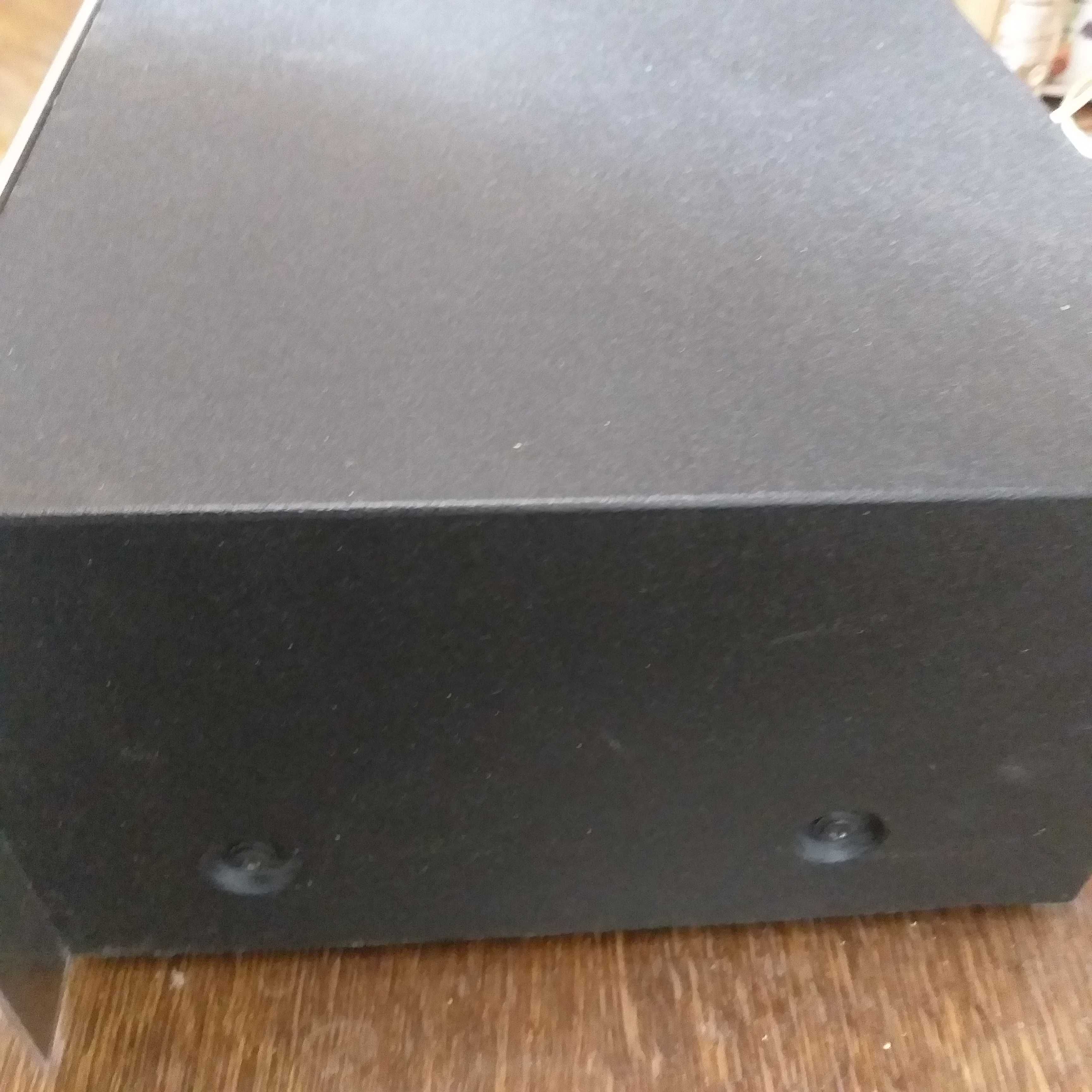 Pioneer CT-506 кассетная дека. В отличном рабочем состоянии.