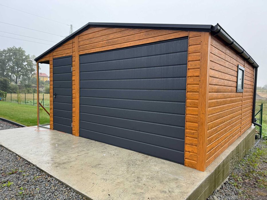 Garaż blaszany dwuspadowy 6x5.8m, złoty dąb + grafit, automat do bramy