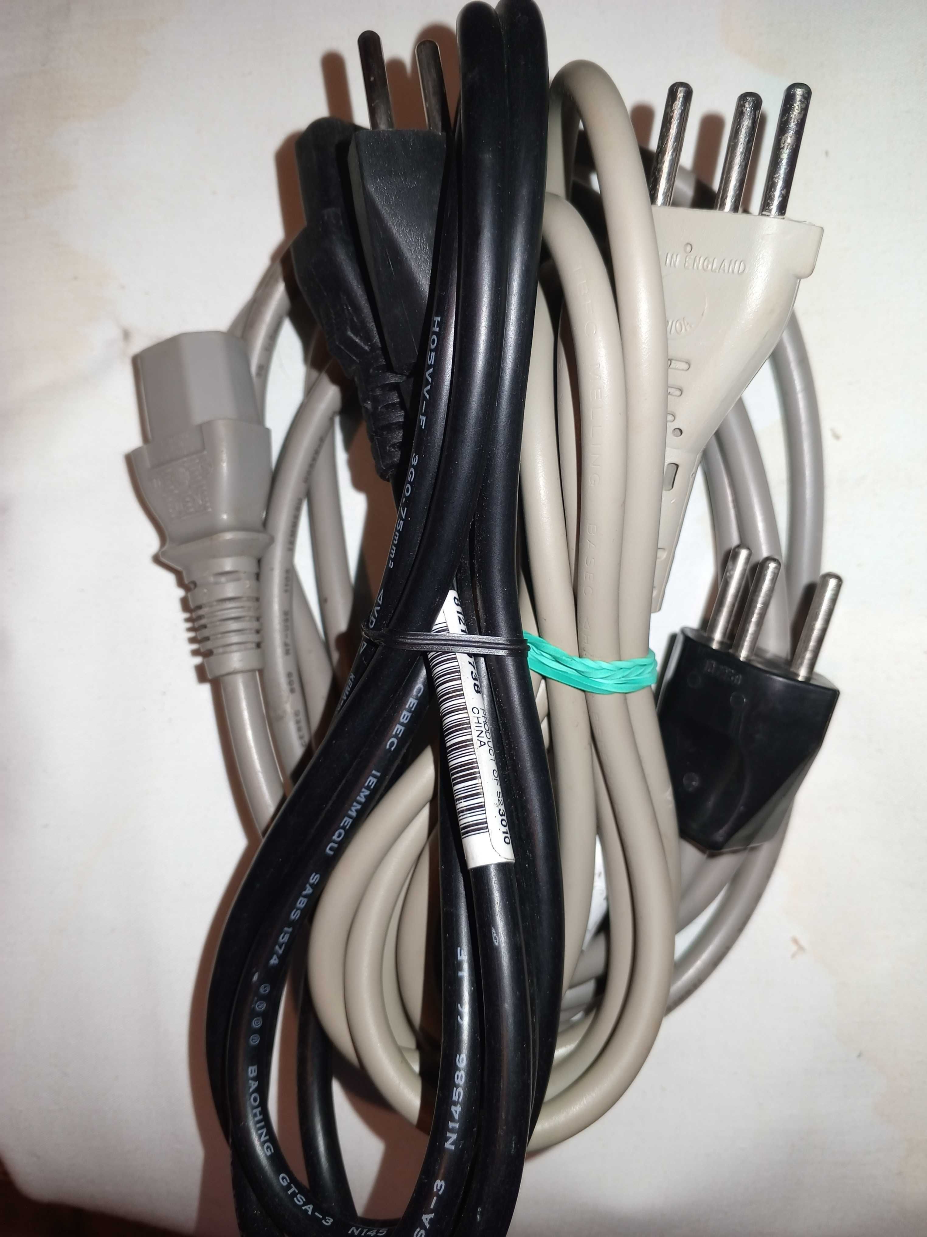 Кабель питания C13 (F) белый 2М, Volex 10486 England Тип J (EU Type J)